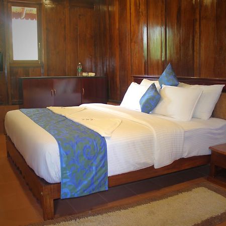 تيكَدِيْ Kalppavanam Heritage Resort المظهر الخارجي الصورة
