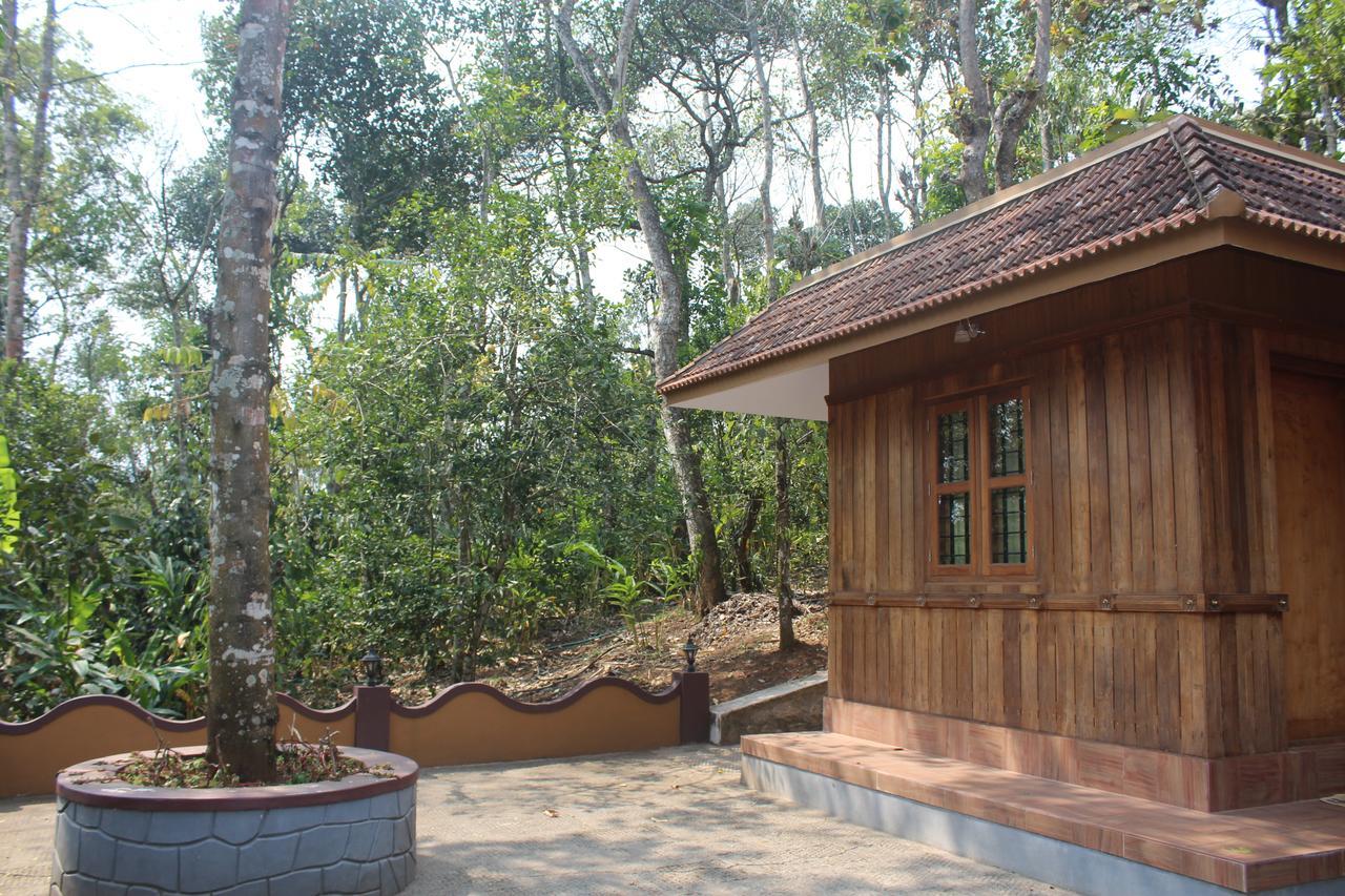 تيكَدِيْ Kalppavanam Heritage Resort المظهر الخارجي الصورة